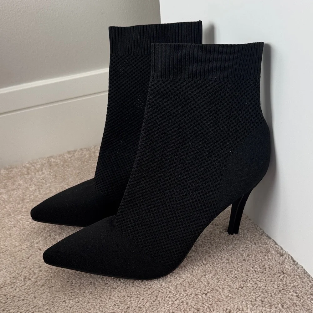 MIA Black Knit Pointed-Toe Sock Ankle Booties